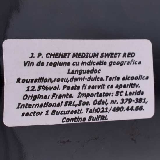 Vin roșu demidulce Medium Sweet, 12.5%, 0.75l